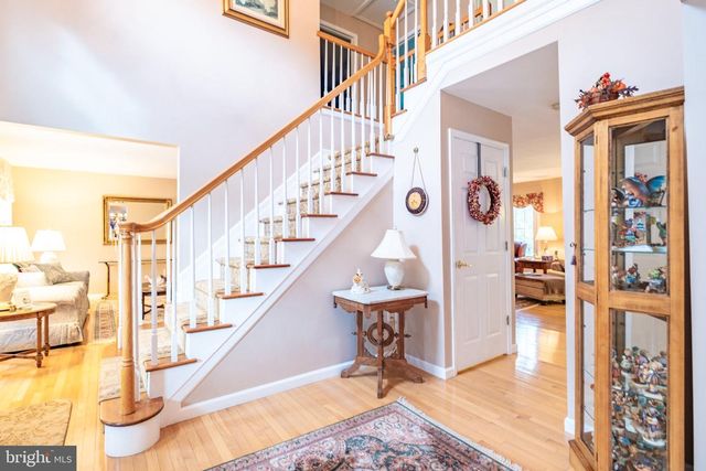 16 MARISSA DR, New Egypt, NJ 08533