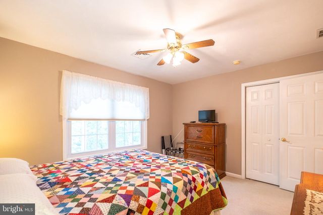 16 MARISSA DR, New Egypt, NJ 08533