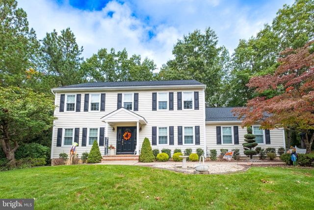16 MARISSA DR, New Egypt, NJ 08533