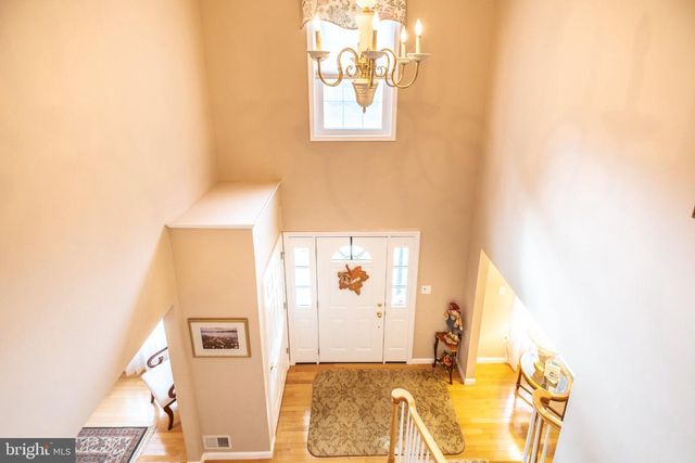 16 MARISSA DR, New Egypt, NJ 08533