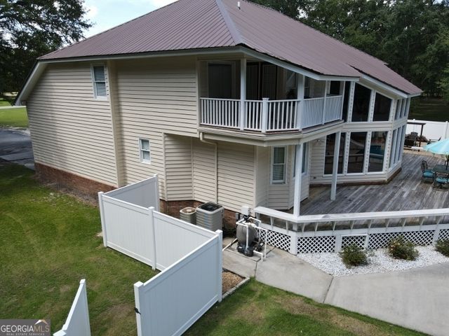 11 Plantation Drive, Swainsboro, GA 30401