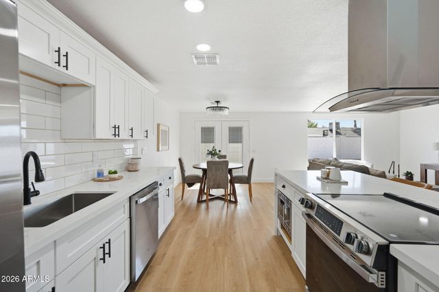 1825 W ROSAL Drive, Chandler, AZ 85224