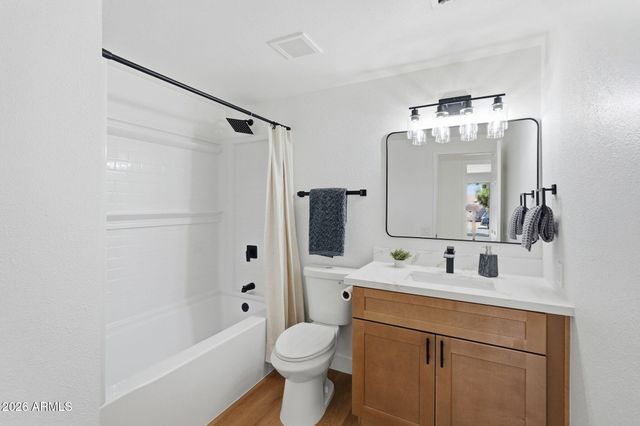 1825 W ROSAL Drive, Chandler, AZ 85224