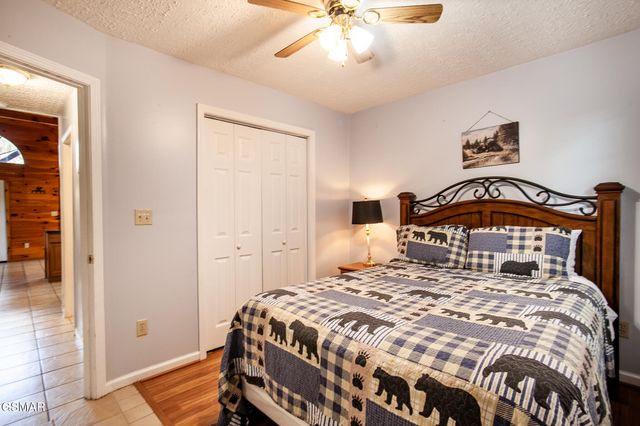 1410 Little Cove Church Road, Sevierville, TN 37862