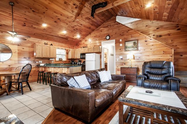 1410 Little Cove Church Road, Sevierville, TN 37862