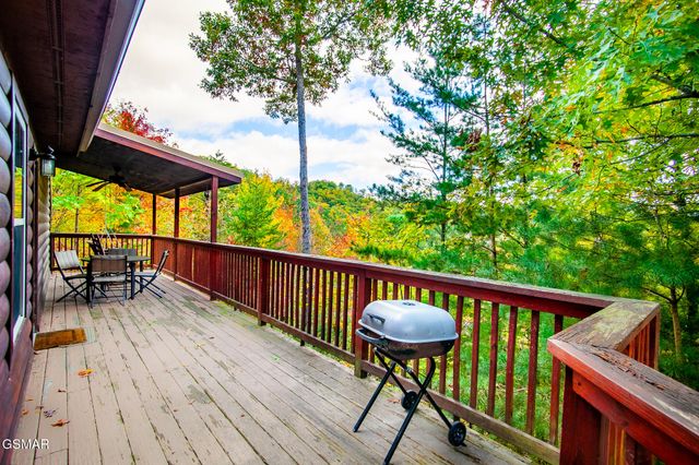 1410 Little Cove Church Road, Sevierville, TN 37862