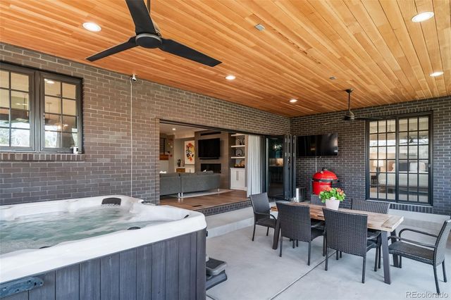 2732 S Jackson Street, Denver, CO 80210