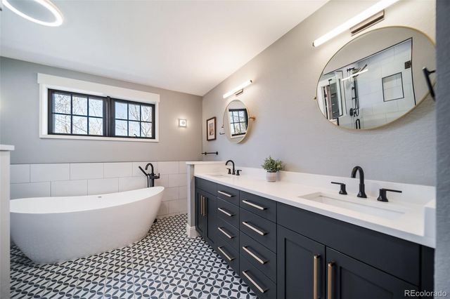 2732 S Jackson Street, Denver, CO 80210