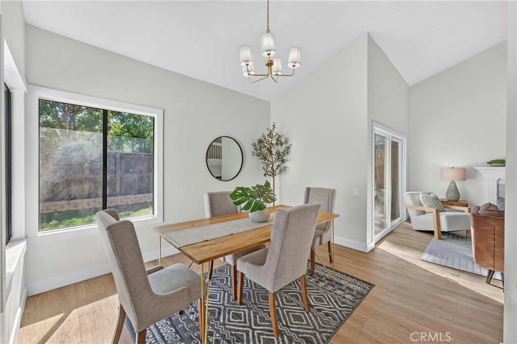 Image 14 of property listing at 43 Oxbow Creek, Laguna Hills, CA 92653