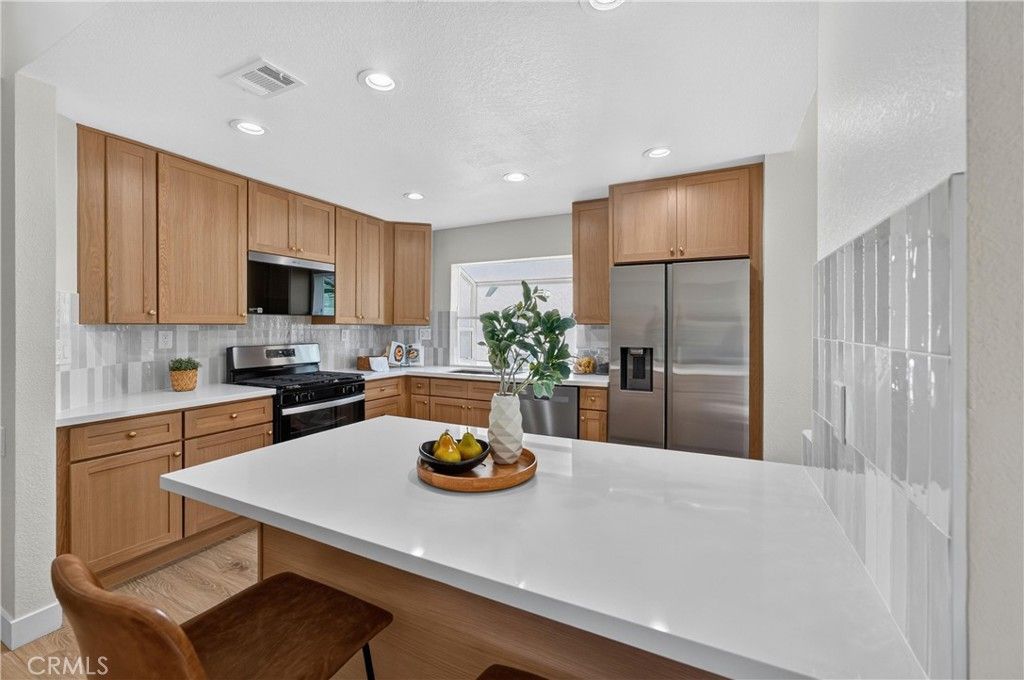 Image 19 of property listing at 43 Oxbow Creek, Laguna Hills, CA 92653