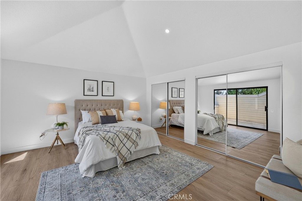 Image 31 of property listing at 43 Oxbow Creek, Laguna Hills, CA 92653