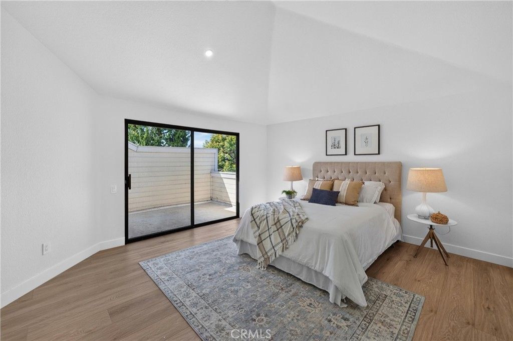 Image 34 of property listing at 43 Oxbow Creek, Laguna Hills, CA 92653