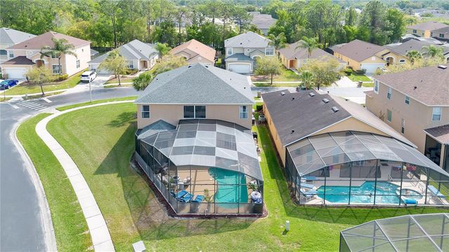 152 CASTAWAY BEACH WAY, Kissimmee, FL 34746