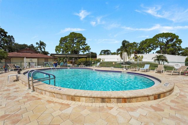 4549 TIPPECANOE TRAIL 20, Sarasota, FL 34233