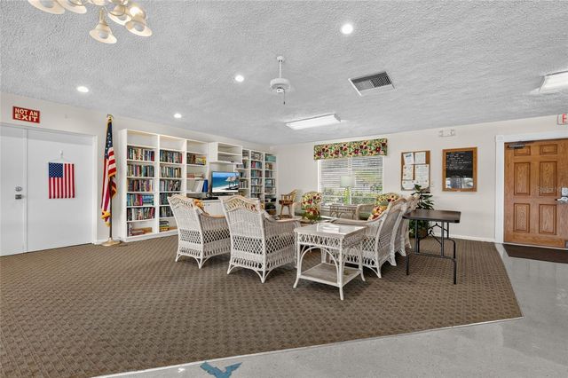 4549 TIPPECANOE TRAIL 20, Sarasota, FL 34233