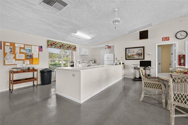 4549 TIPPECANOE TRAIL 20, Sarasota, FL 34233