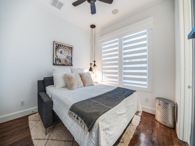 536 S Pearl Expressway, Dallas, TX 75201