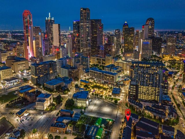 536 S Pearl Expressway, Dallas, TX 75201