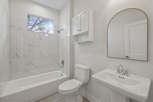 2804 11th ST W, Lehigh Acres, FL 33971