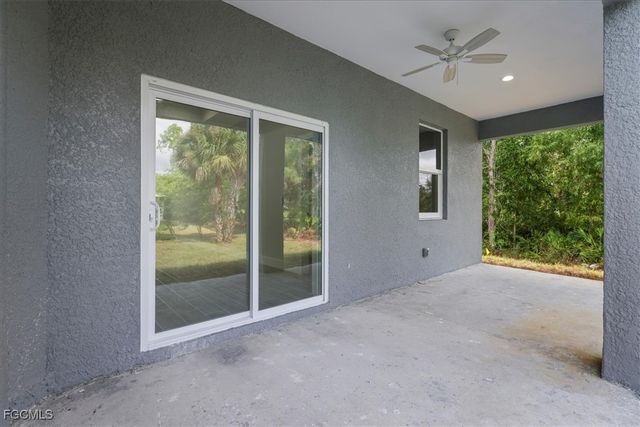 2804 11th ST W, Lehigh Acres, FL 33971