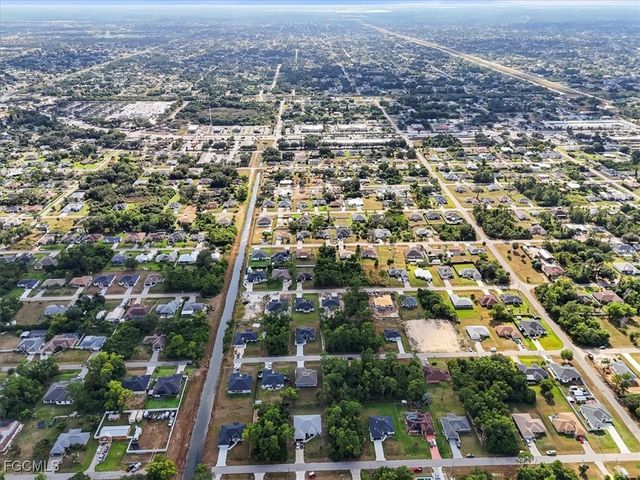 2804 11th ST W, Lehigh Acres, FL 33971