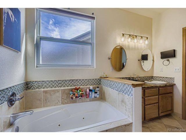 101 E Indiana Ave, Berthoud, CO 80513