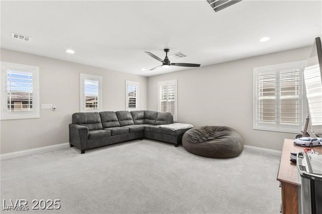 10101 Heron Lake Avenue, Las Vegas, NV 89178