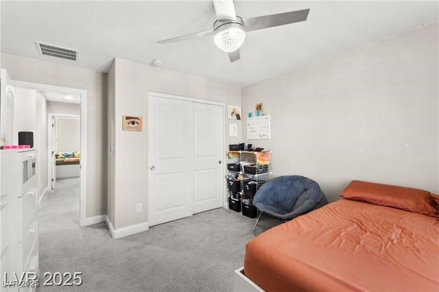 10101 Heron Lake Avenue, Las Vegas, NV 89178