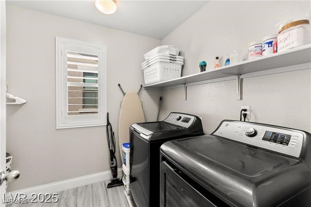 10101 Heron Lake Avenue, Las Vegas, NV 89178