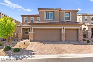 10101 Heron Lake Avenue, Las Vegas, NV 89178