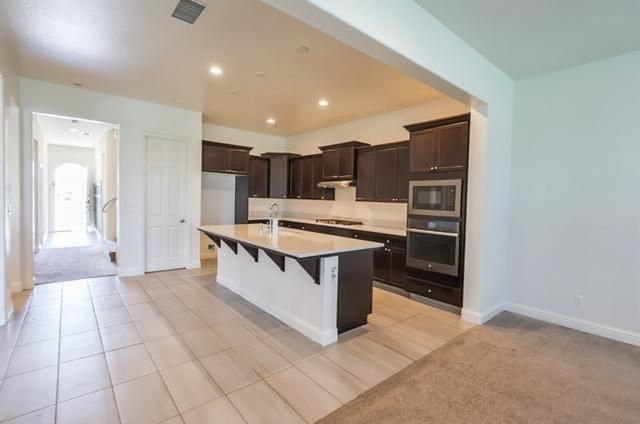 2051 Sierra Avenue, Clovis, CA 93611