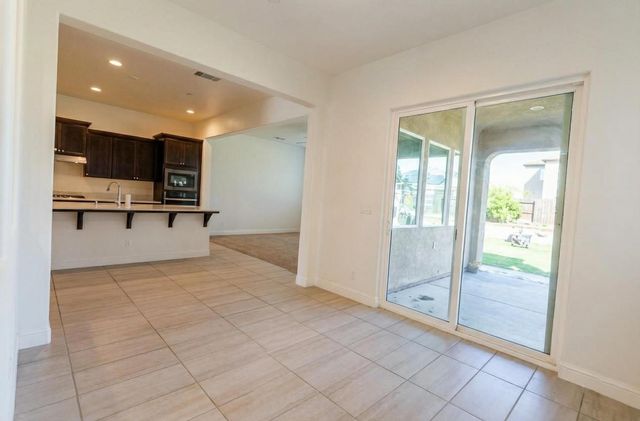 2051 Sierra Avenue, Clovis, CA 93611