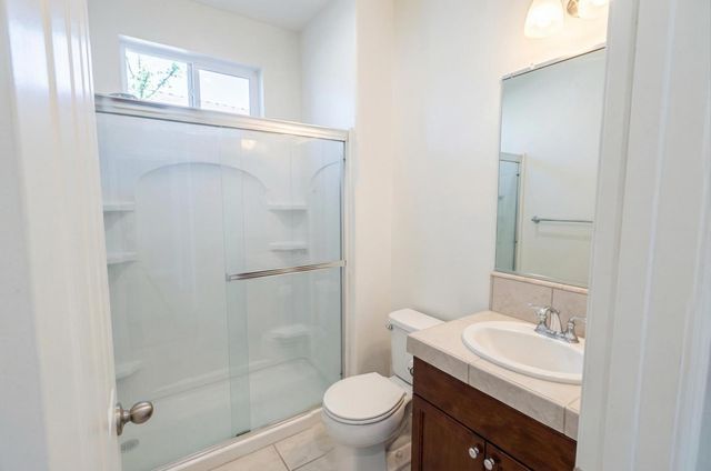 2051 Sierra Avenue, Clovis, CA 93611