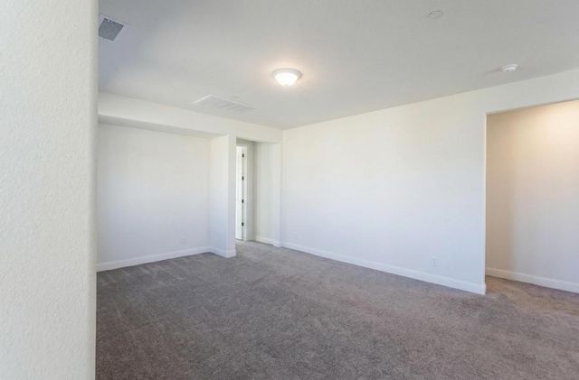 2051 Sierra Avenue, Clovis, CA 93611