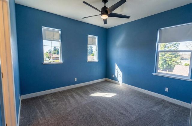 2051 Sierra Avenue, Clovis, CA 93611