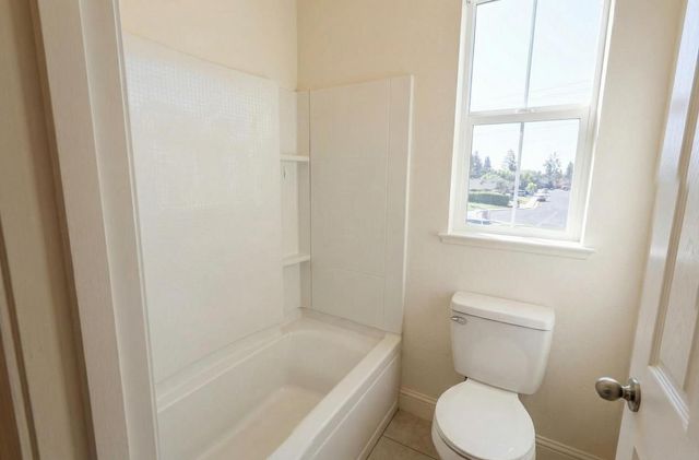 2051 Sierra Avenue, Clovis, CA 93611