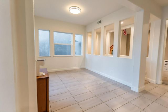 2051 Sierra Avenue, Clovis, CA 93611