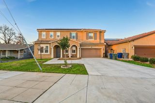 2051 Sierra Avenue, Clovis, CA 93611