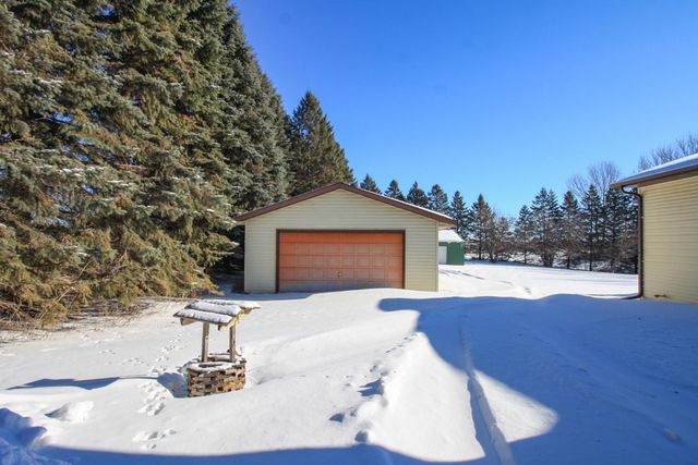 2046 Northwood Lane, Fergus Falls, MN 56537