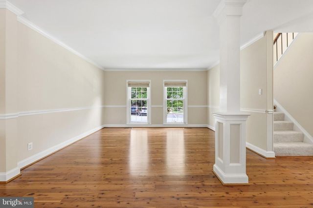 9583 WHITE PILLAR TER, Gaithersburg, MD 20882