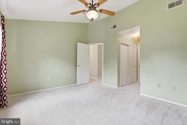 9583 WHITE PILLAR TER, Gaithersburg, MD 20882