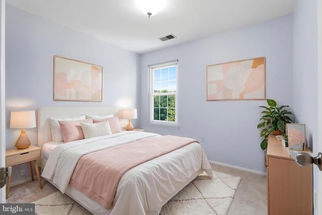 9583 WHITE PILLAR TER, Gaithersburg, MD 20882
