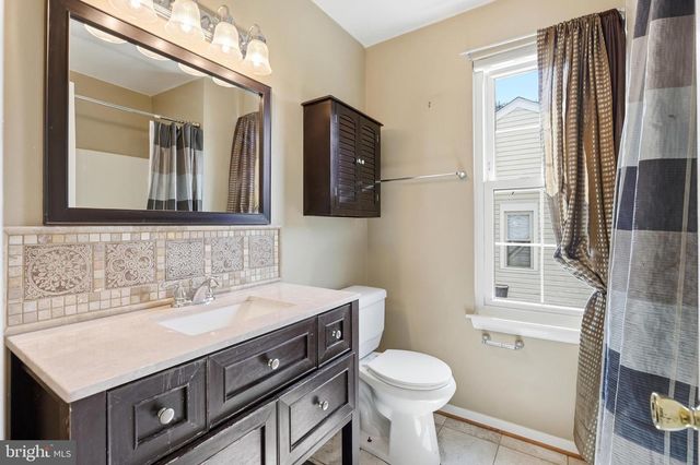 9583 WHITE PILLAR TER, Gaithersburg, MD 20882