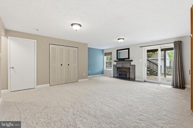 9583 WHITE PILLAR TER, Gaithersburg, MD 20882