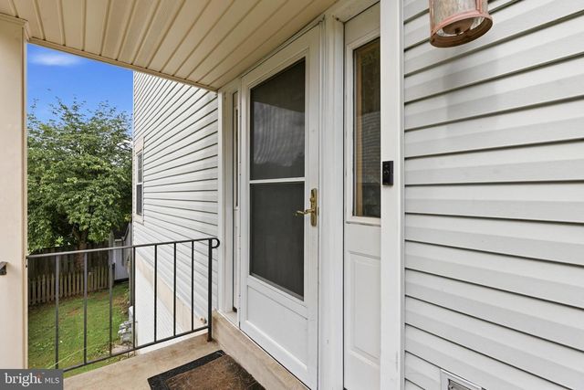 9583 WHITE PILLAR TER, Gaithersburg, MD 20882