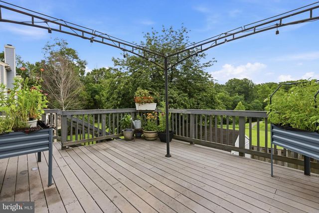 9583 WHITE PILLAR TER, Gaithersburg, MD 20882