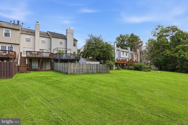 9583 WHITE PILLAR TER, Gaithersburg, MD 20882