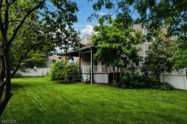 26 BENJAMIN DR, Springfield Twp., NJ 07081
