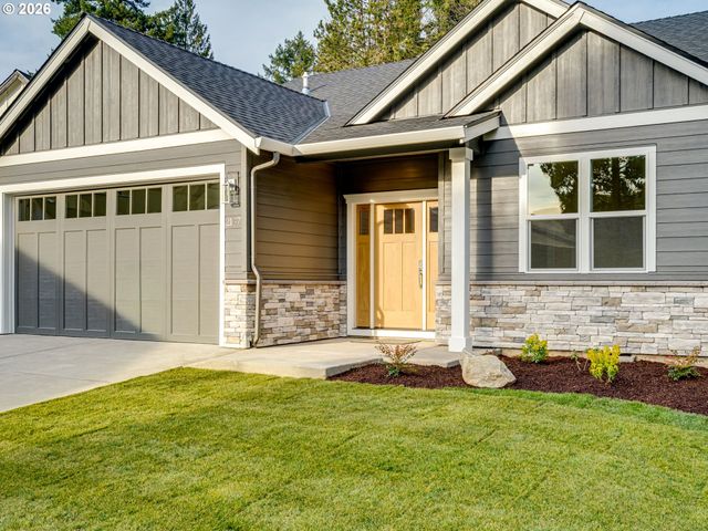 2147 Ne SPITZ Rd, Canby, OR 97013