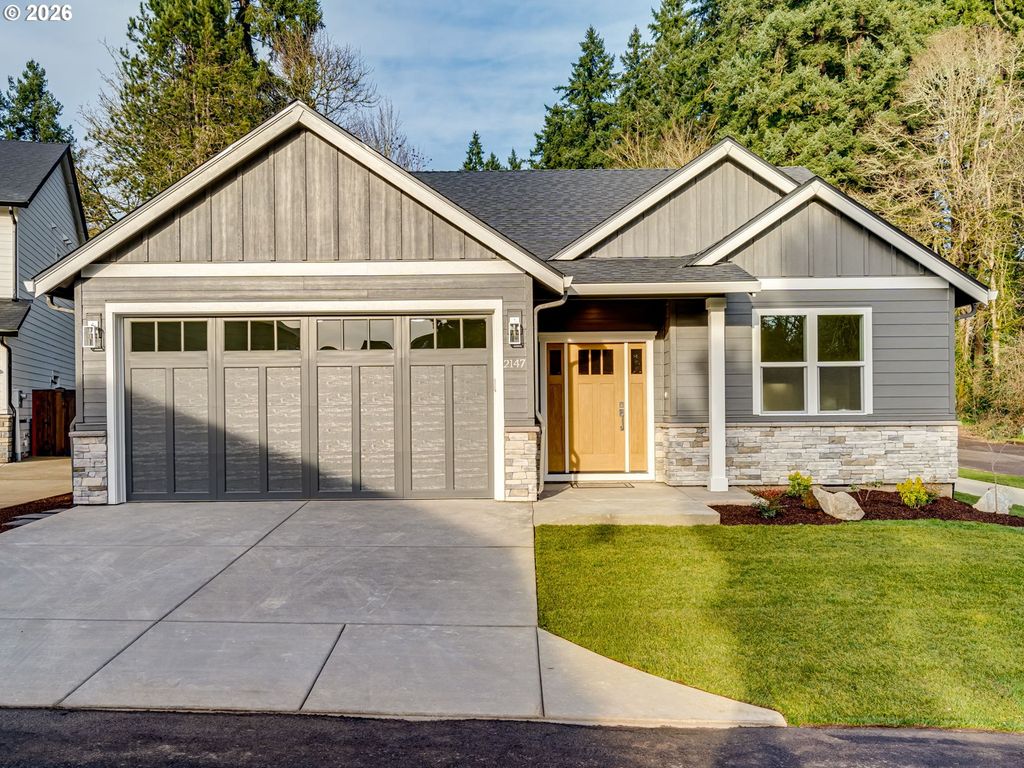 2147 Ne SPITZ Rd, Canby, OR 97013